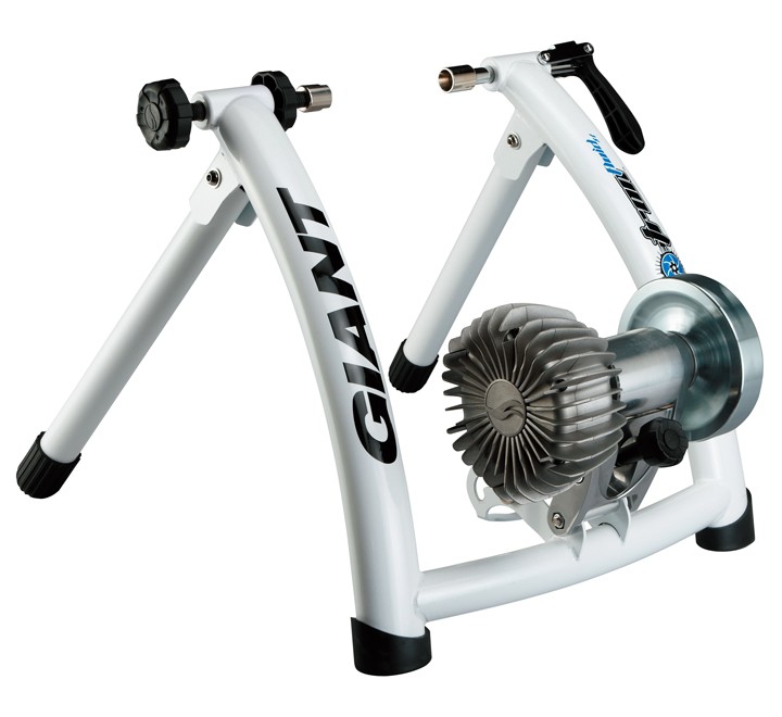 Máy tập đạp xe (Rulo) Giant Cyclotron MAG Trainer