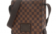 Túi đựng ipad Louis Vuitton màu nâu thời trang
