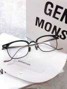 GONG-KINH-CAN-GENTLE-MONSTER-WEST-COAST-TITANIUM-CAO-CAP-GENTLE-MONSTER-WEST-COAST-Col02-EYEGLASS