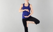 Gợi ý những động tác yoga cho bà bầu