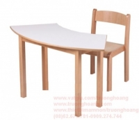 bàn ghế gỗ mầm non 13