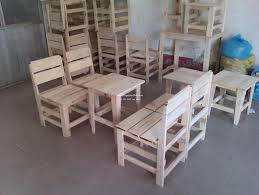 bàn ghế gỗ thông đẹp