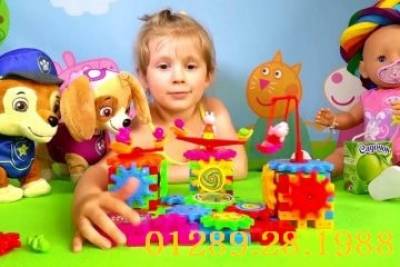 Bộ đồ chơi xếp hình chuyển động cho bé
