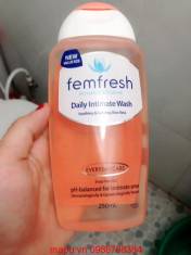 DUNG DỊCH VỆ SINH PHỤ NỮ FEMFRESH DAILY INTIMATE WASH 250ML